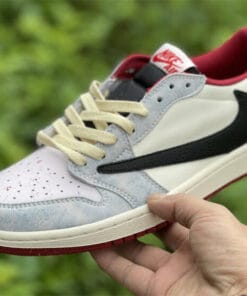 Air Jordan 1 Low x Travis Scott