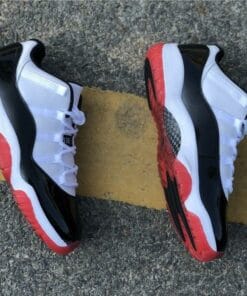 Alternative view of Air Jordan 11 Retro Low Concord Bred