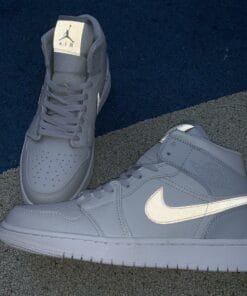 Air Jordan 1 Mid Light Bone