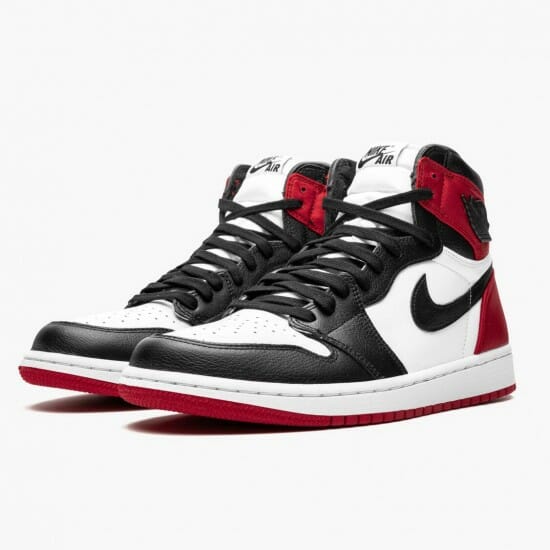 Air Jordan 1 High Og Satin Black Toe - Image 3