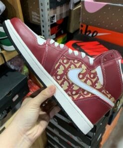 Air Jordan 1 Maroon