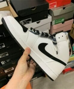 Air Jordan 1 Mid Little Leonard Liquid Silver