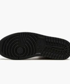 Air Jordan 1 Mid SE Dark Chocolate