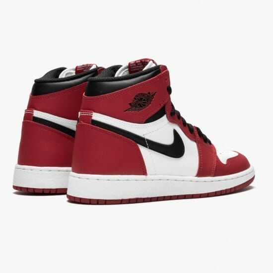 Air Jordan 1 Retro Chicago White Black Red - Image 4