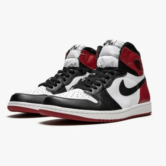 Air Jordan 1 Retro High Og Black Toe - Image 3
