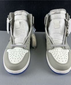 Alternative view of Air Jordan 1 Retro High CD