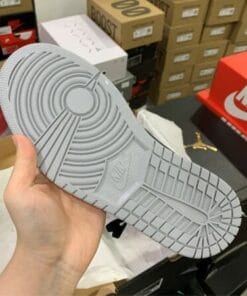 Alternative view of Air Jordan 1 Mid Light Smoke Grey