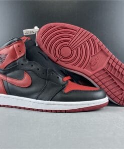 Air Jordan 1 Retro Banned (2011)