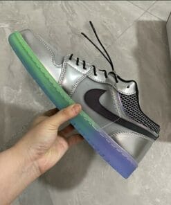 Air Jordan 1 Low SE Top Crystal