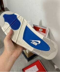 Alternative view of Air Jordan 4 Retro Military Blue 2012